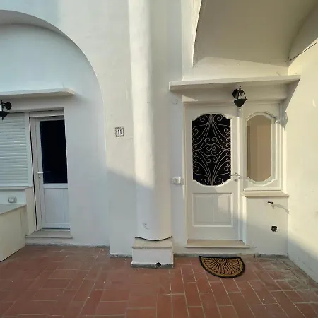 In Centro Anacapri (Isola di Capri)